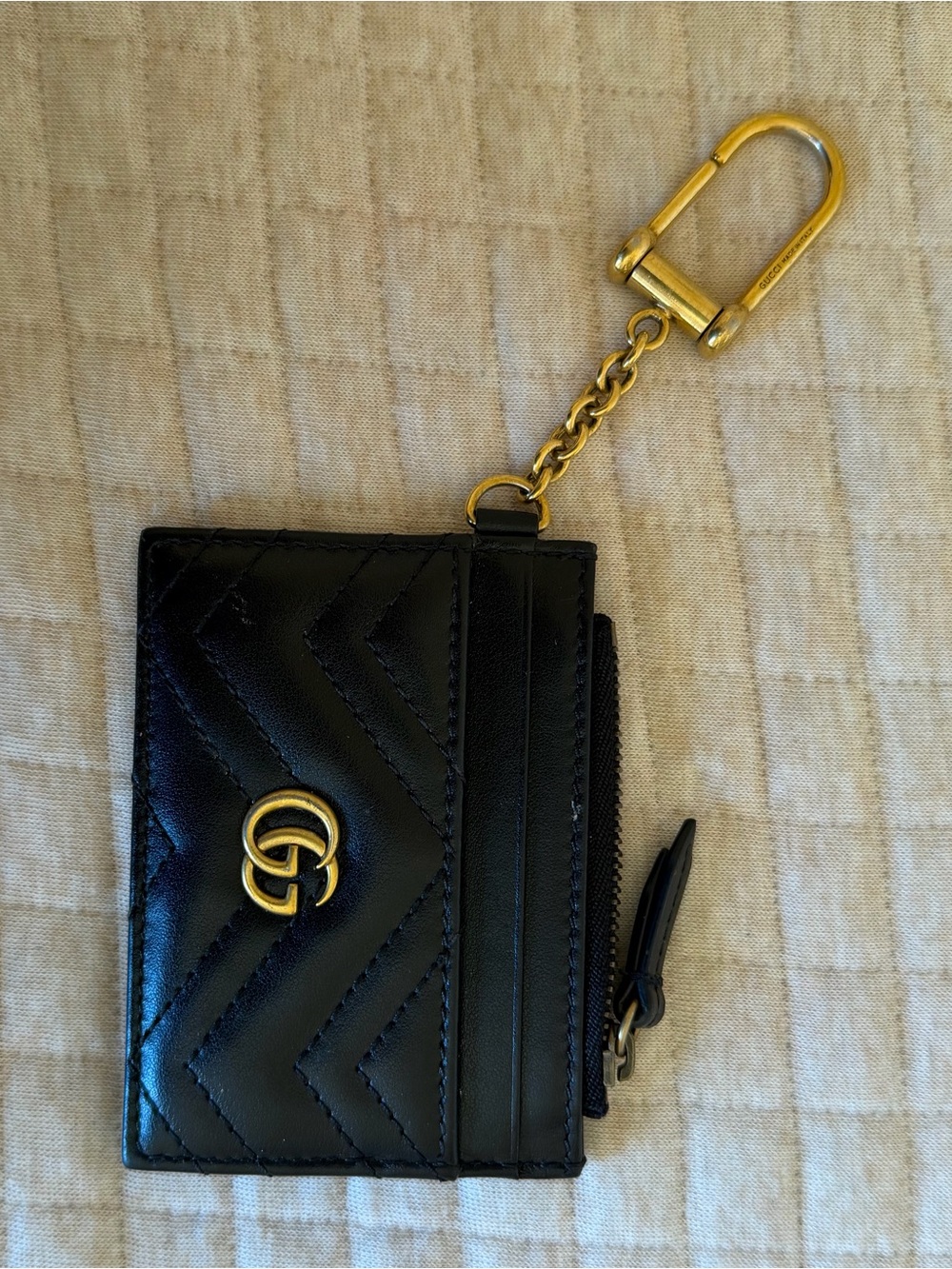 Gucci Black Quilted Leather Card Holder with Gold Keychain
